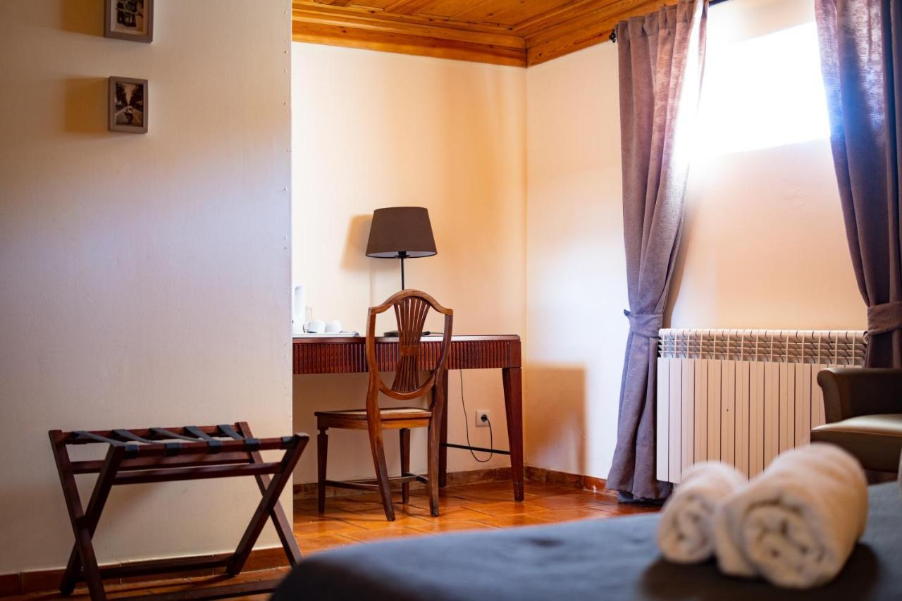 Hotel Rural Quinta Do Juncal Serra d'El-Rei Extérieur photo