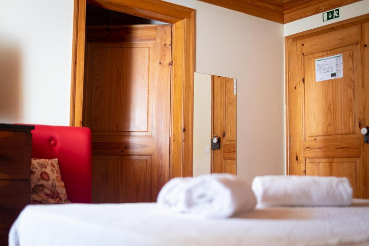 Hotel Rural Quinta Do Juncal Serra d'El-Rei Extérieur photo