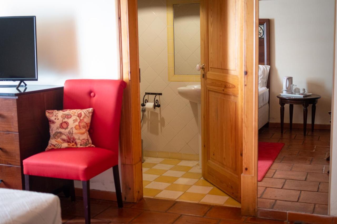 Hotel Rural Quinta Do Juncal Serra d'El-Rei Extérieur photo